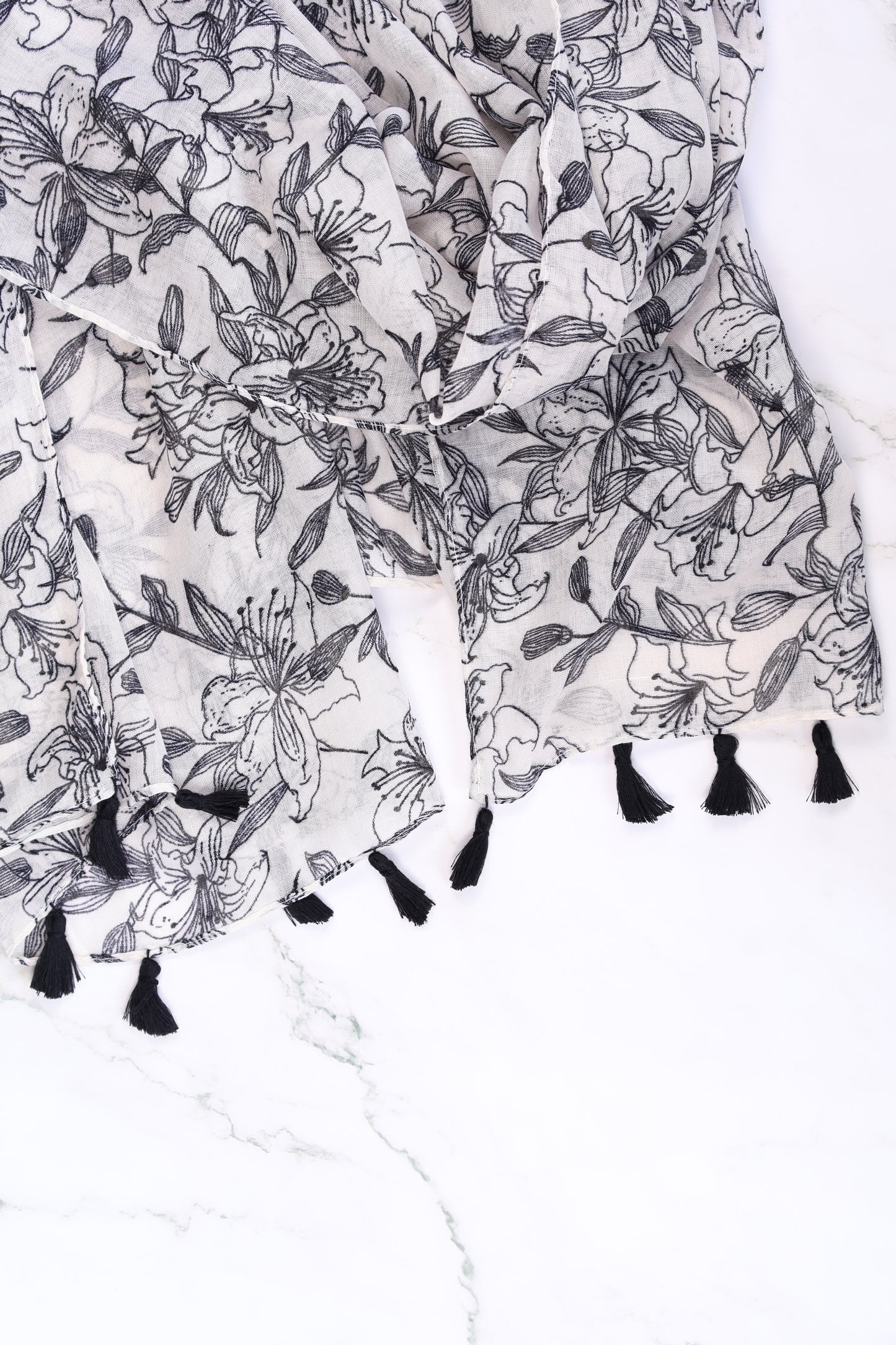 Black Petals Hijab (with Tassels)